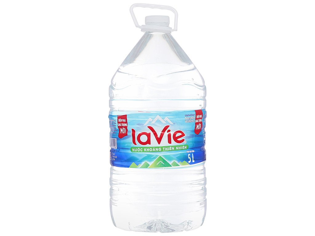 Thùng 4 chai nước khoáng La Vie (2)